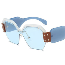 Load image into Gallery viewer, Oversized Sunglasses