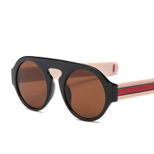 Load image into Gallery viewer, Trendy Oversized Sunglasses